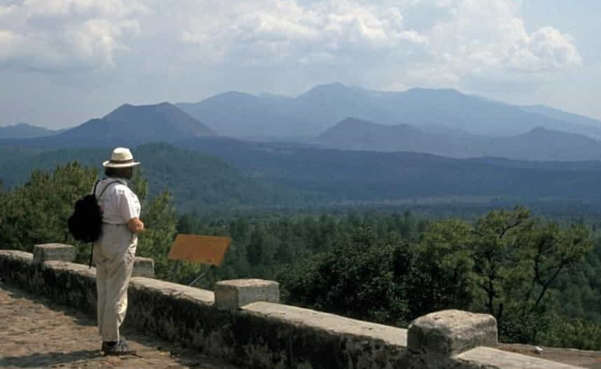 Tour to the Volcano Viewpoint in Angahuan